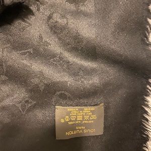 Louis Vuitton Scarf